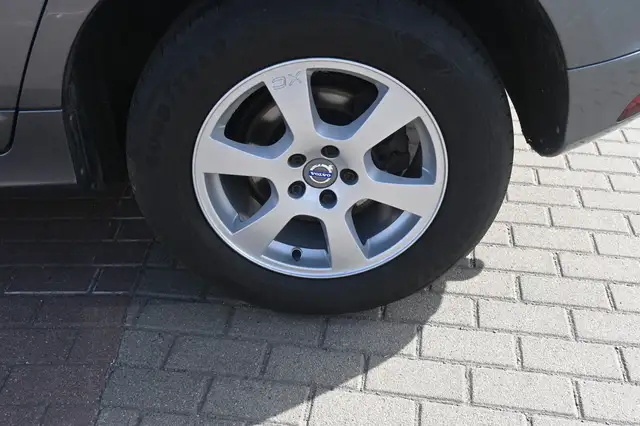 Volvo XC60 view 13