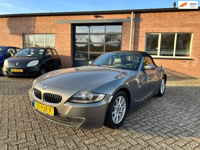 BMW Z4 Roadster 2.5si Executive // slechts 60.000 km !!