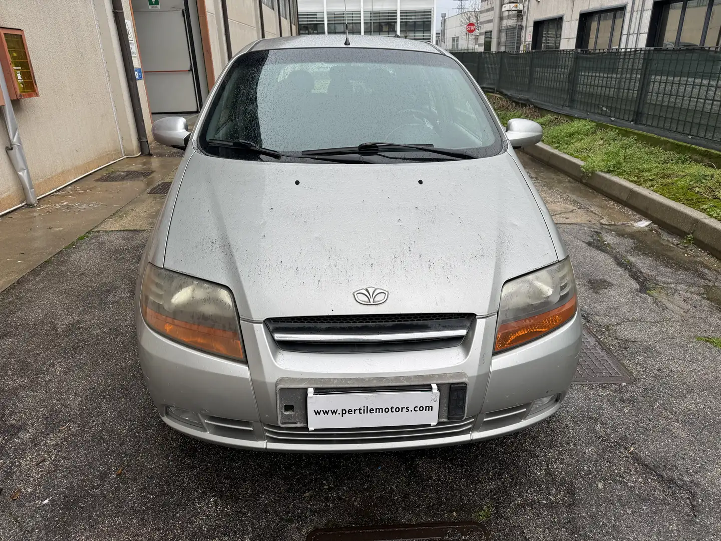 Daewoo Kalos Kalos 5p 1.2 SX Silber - 2