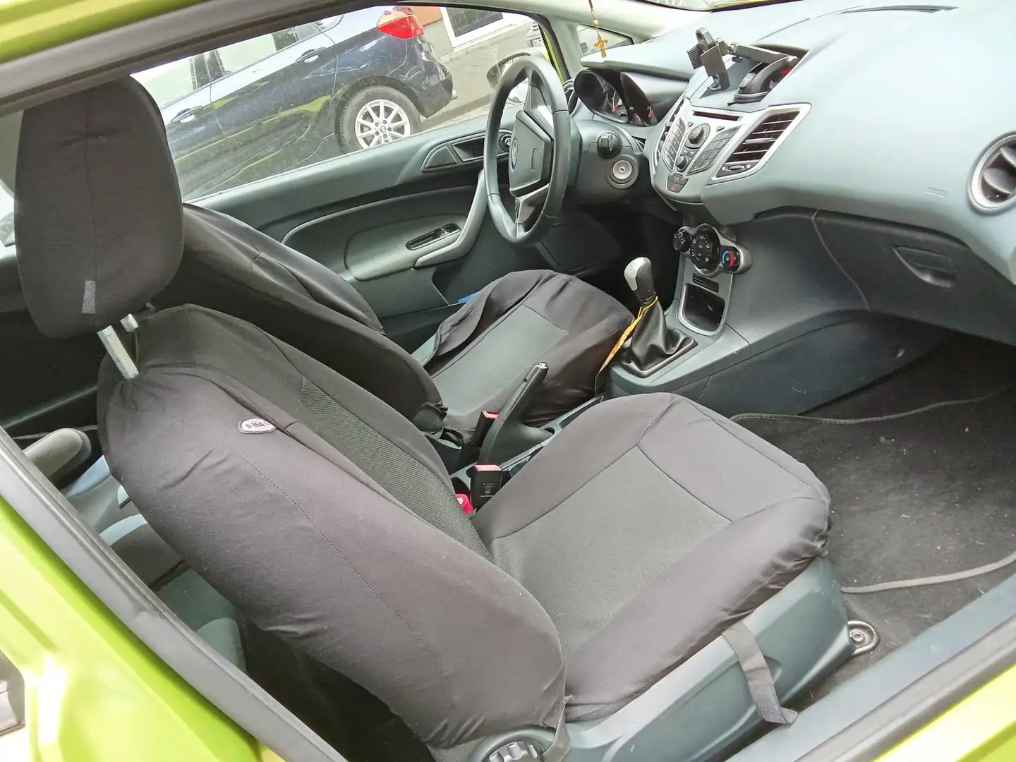 Ford Fiesta Fiesta 1.4 Ghia Grün - 2