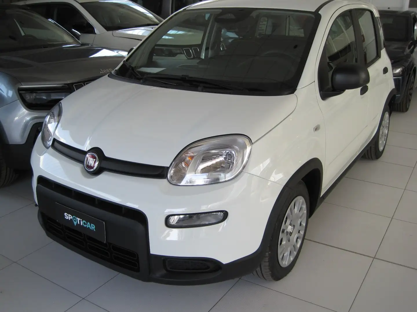 Fiat Panda 1.0 firefly hybrid (Red) s Bianco - 1