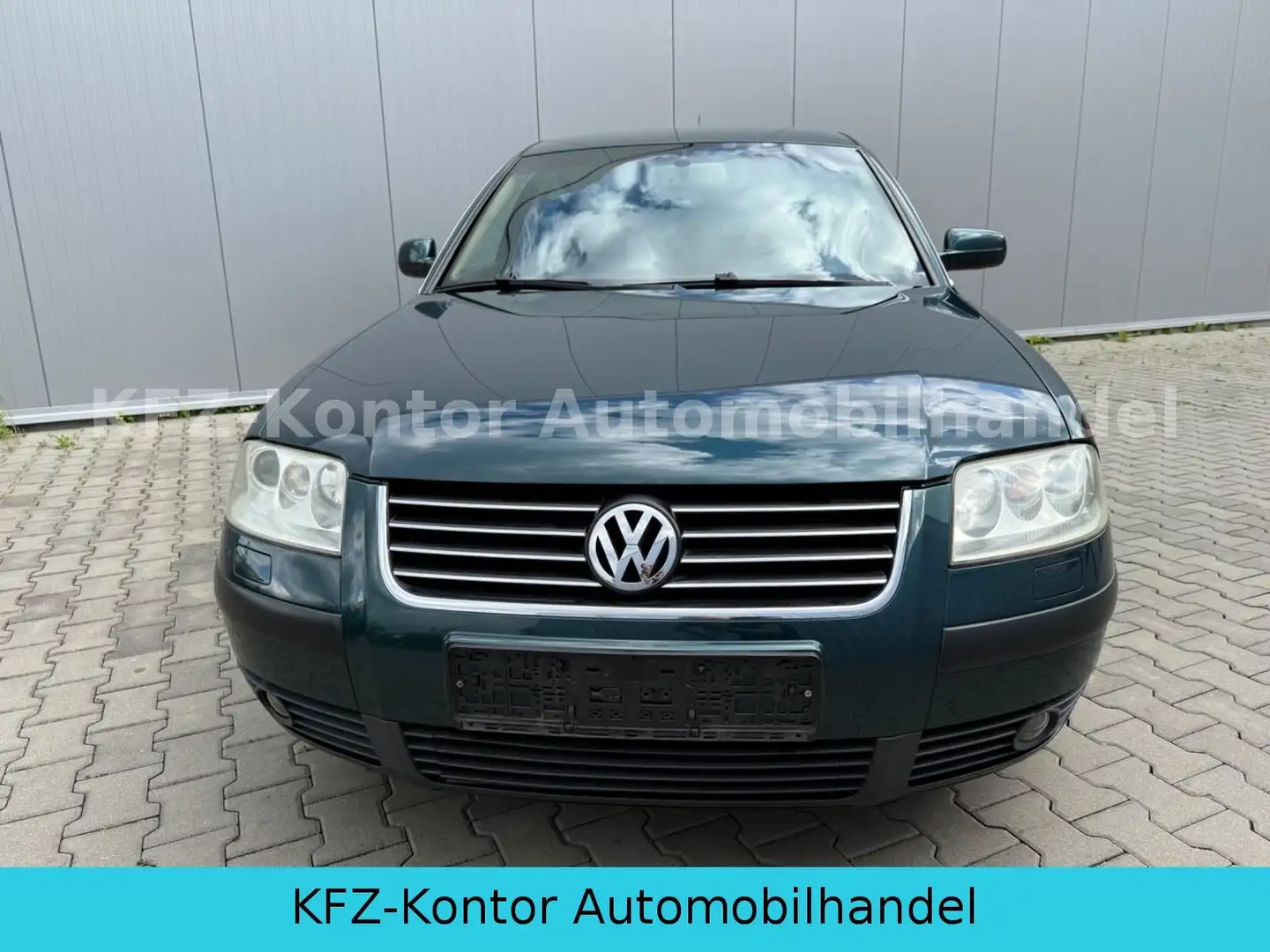 Volkswagen Passat 2.0i Lim. Business *Leder-Alcant. Vert - 2