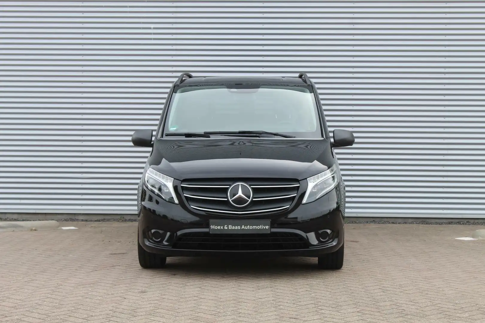 Mercedes-Benz Vito Bestel 119 CDI/190pk/trekhaak/Distronic Zwart - 2