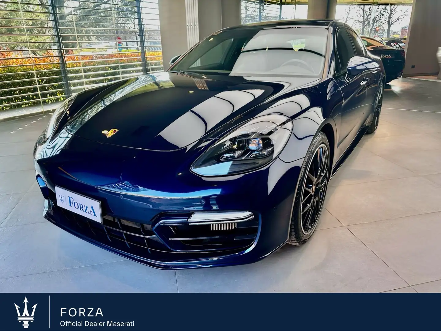 Porsche Panamera 4.0 GTS 5p ti auto Blu/Azzurro - 1