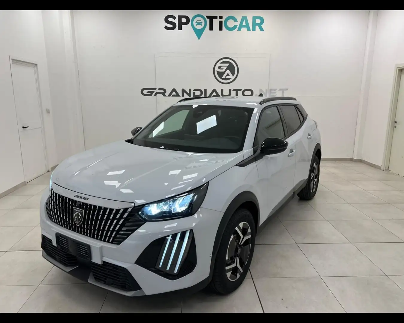 Peugeot 2008 1.2 puretech Allure s&s 100cv Weiß - 1