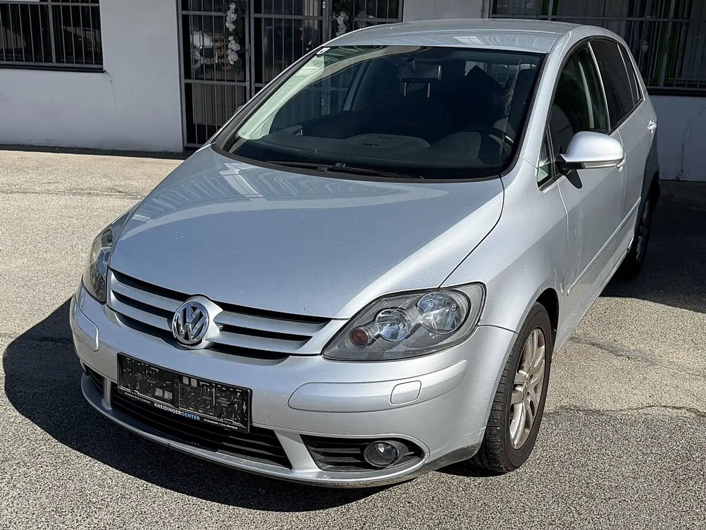 Volkswagen Golf Plus Goal Trendline 1,9 TDI DPF Silber - 1