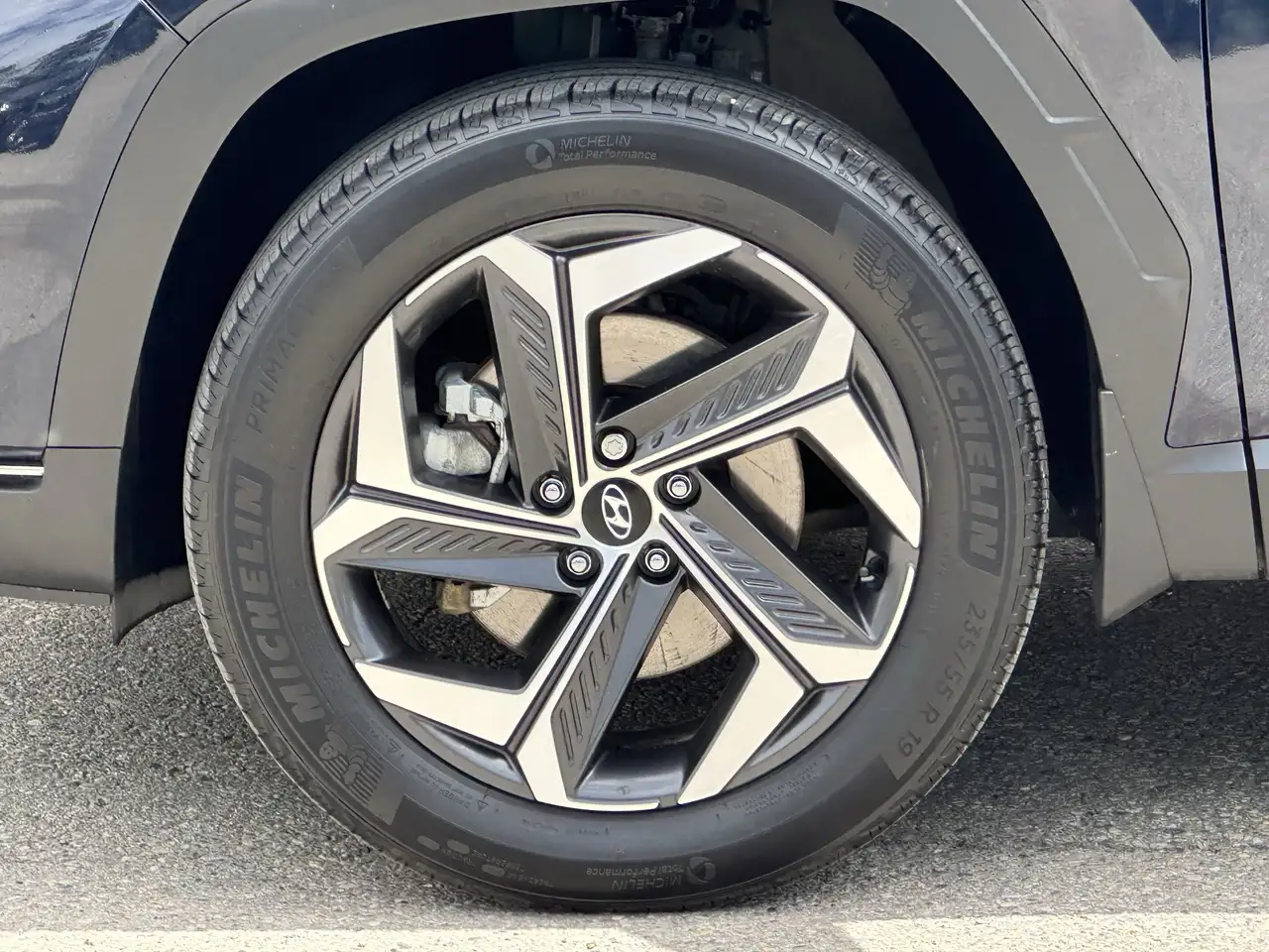 Hyundai TUCSON снимка Hyundai TUCSON