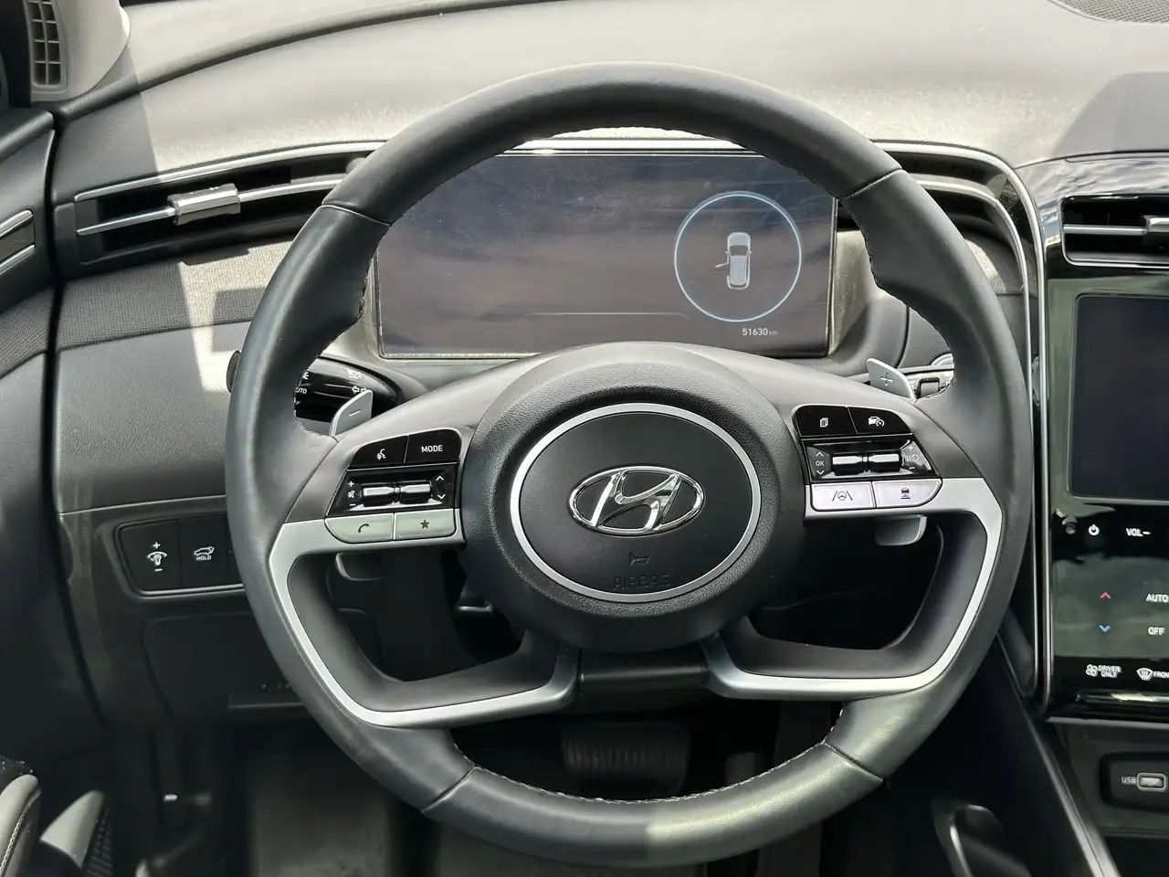 Hyundai TUCSON снимка Hyundai TUCSON