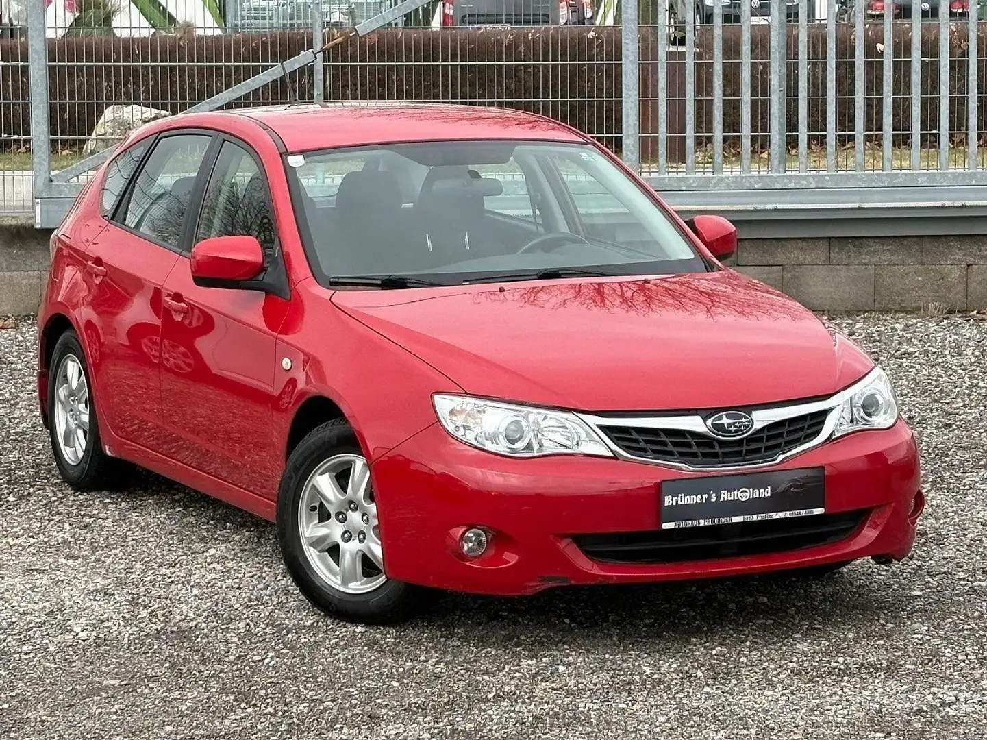 Subaru Impreza Impreza Hatchback Comfort 1,5 Comfort 4x4 Allrad Rouge - 2