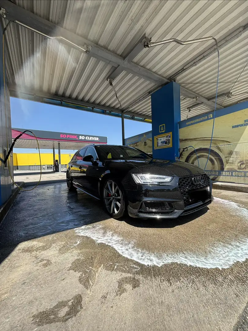 Audi A4 Avant 2,0 TDI Sport S-tronic - 1