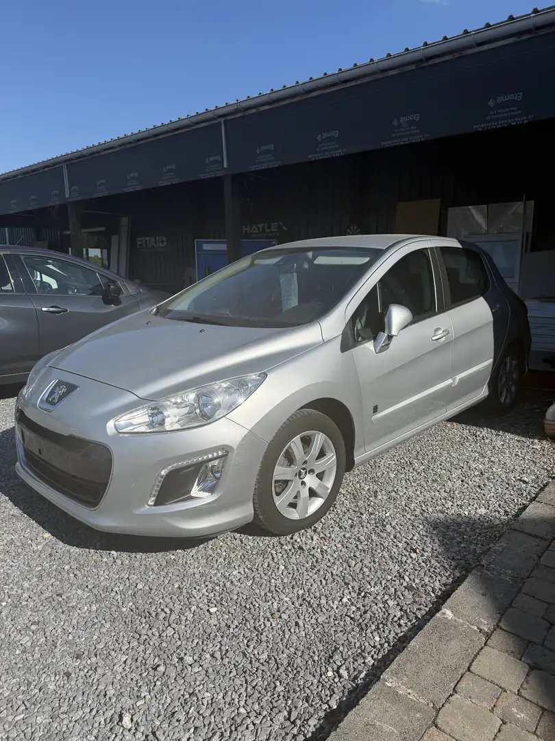 Peugeot 308 1.6 HDi Black & Silver - 1