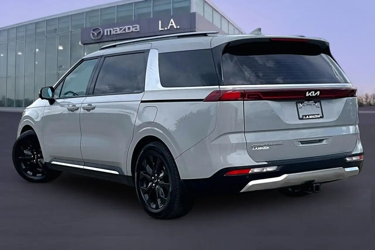 Kia Carnival fotografie Kia Carnival