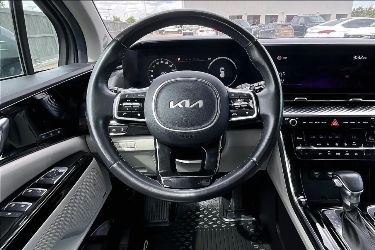 Kia Carnival fotografie Kia Carnival