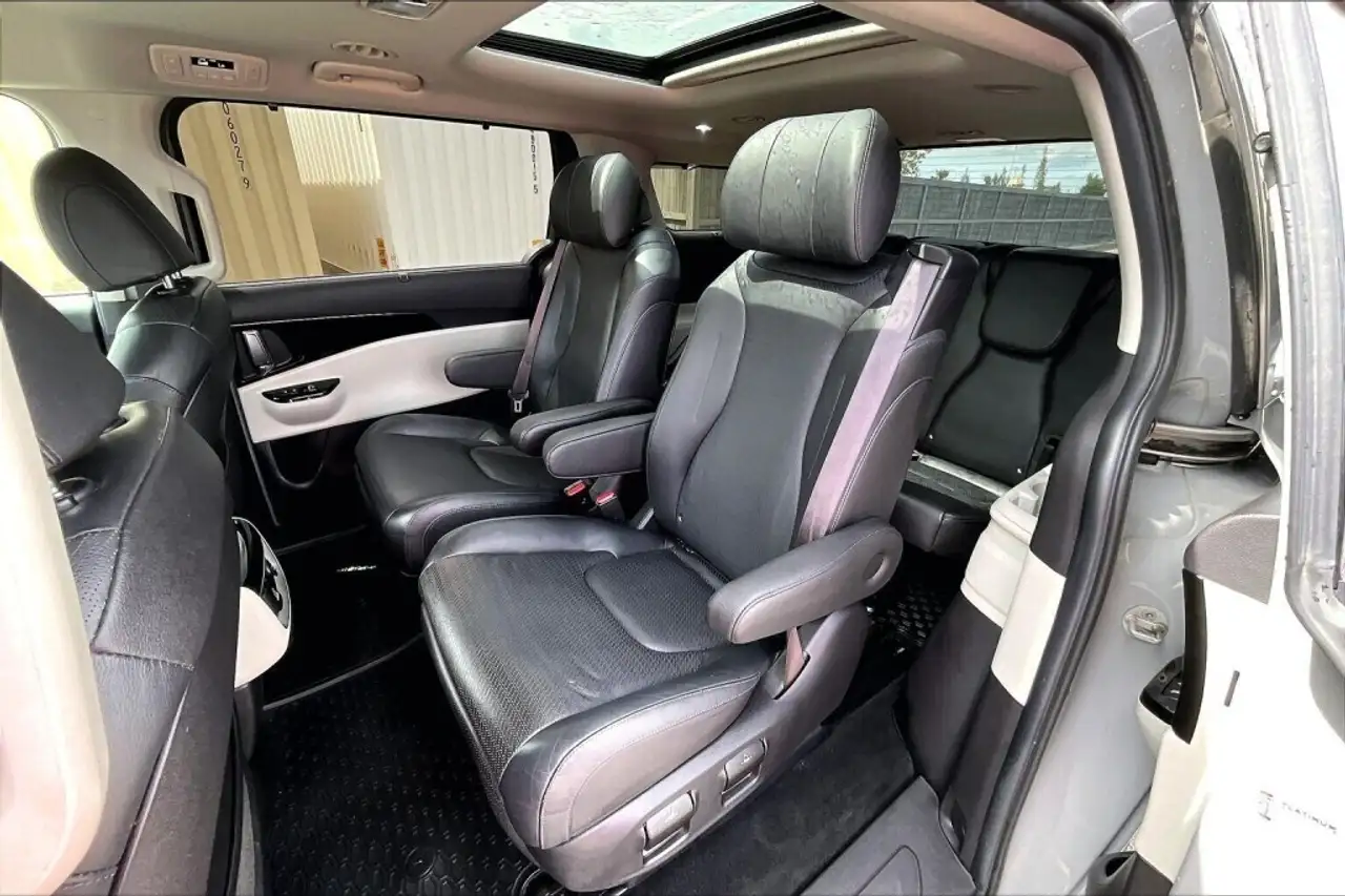 Kia Carnival fotografie Kia Carnival