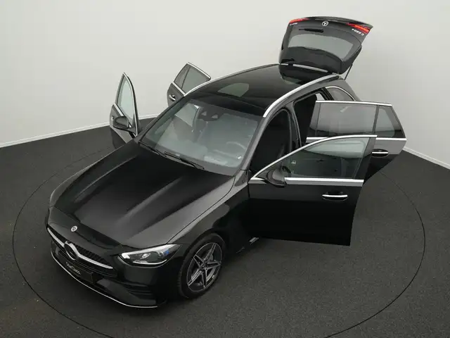Mercedes-Benz C-Class view 14