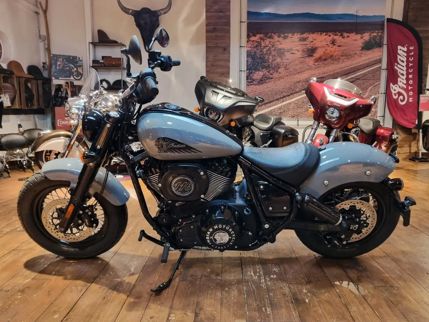 Indian Chief Bobber DH 100 Jahre  (1000/2,99%)) Gris - 1