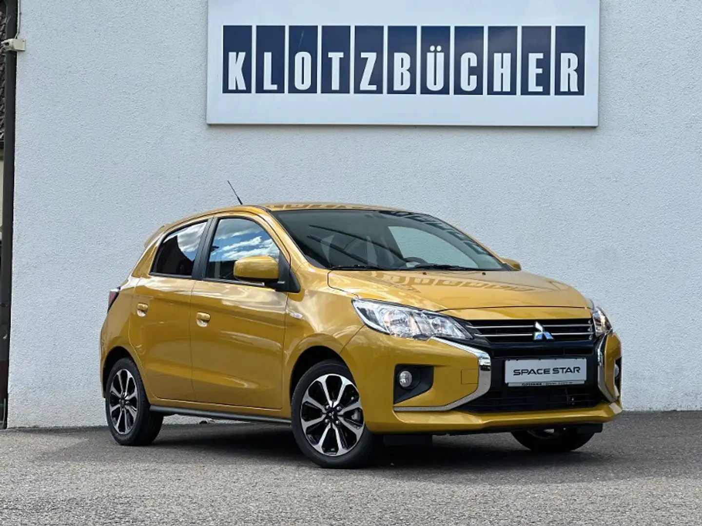 Mitsubishi Space Star Select+ 1.2 MIVEC ClearTec 5-Gang Gelb - 2