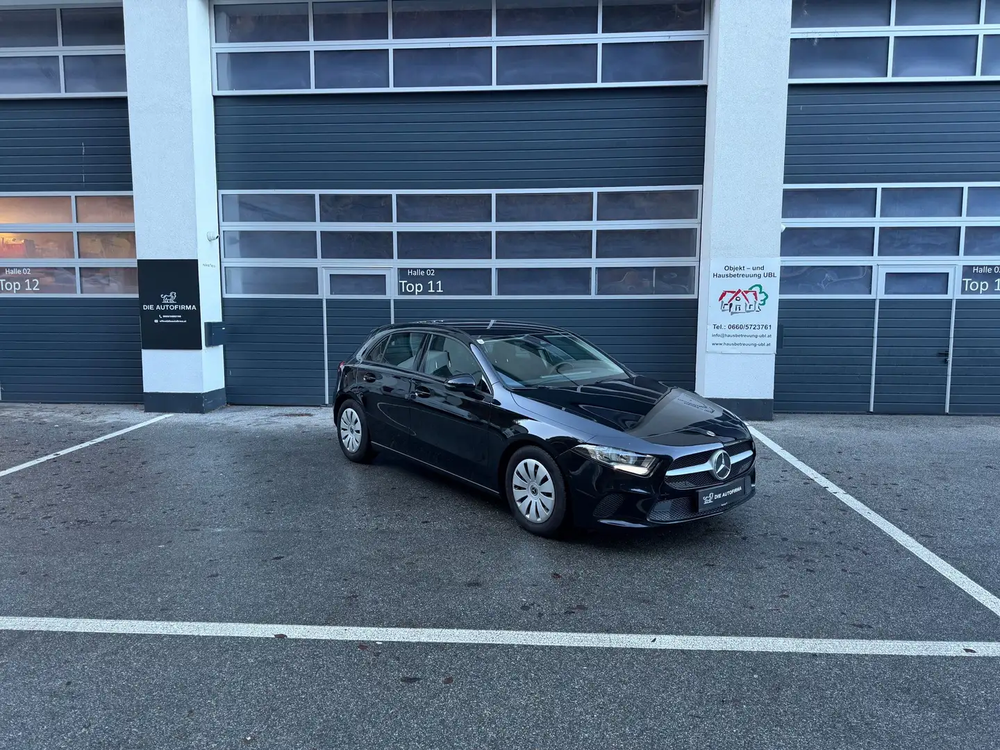 Mercedes-Benz A 160 *SERVICE*PICKERL NEU*SITZHEIZUNG*8 FACH BEREIFT* Schwarz - 1