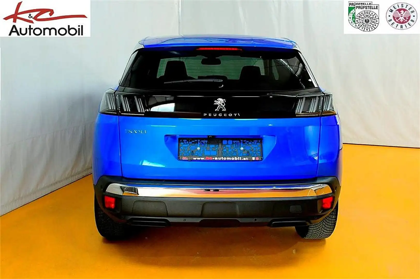 Peugeot 3008 PureTech 130 EAT8 Allure Blau - 2
