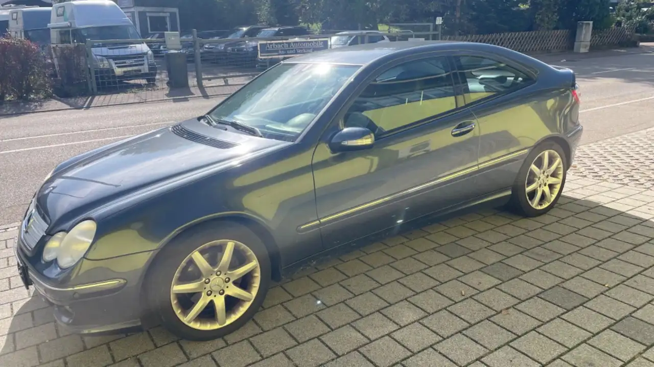 Mercedes-Benz C 180