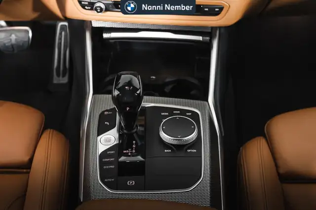 BMW 3 Series view 13