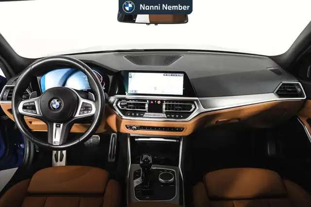 BMW 3 Series view 11