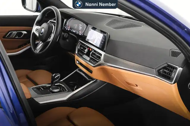 BMW 3 Series view 8