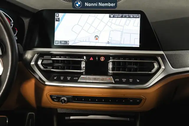 BMW 3 Series view 12