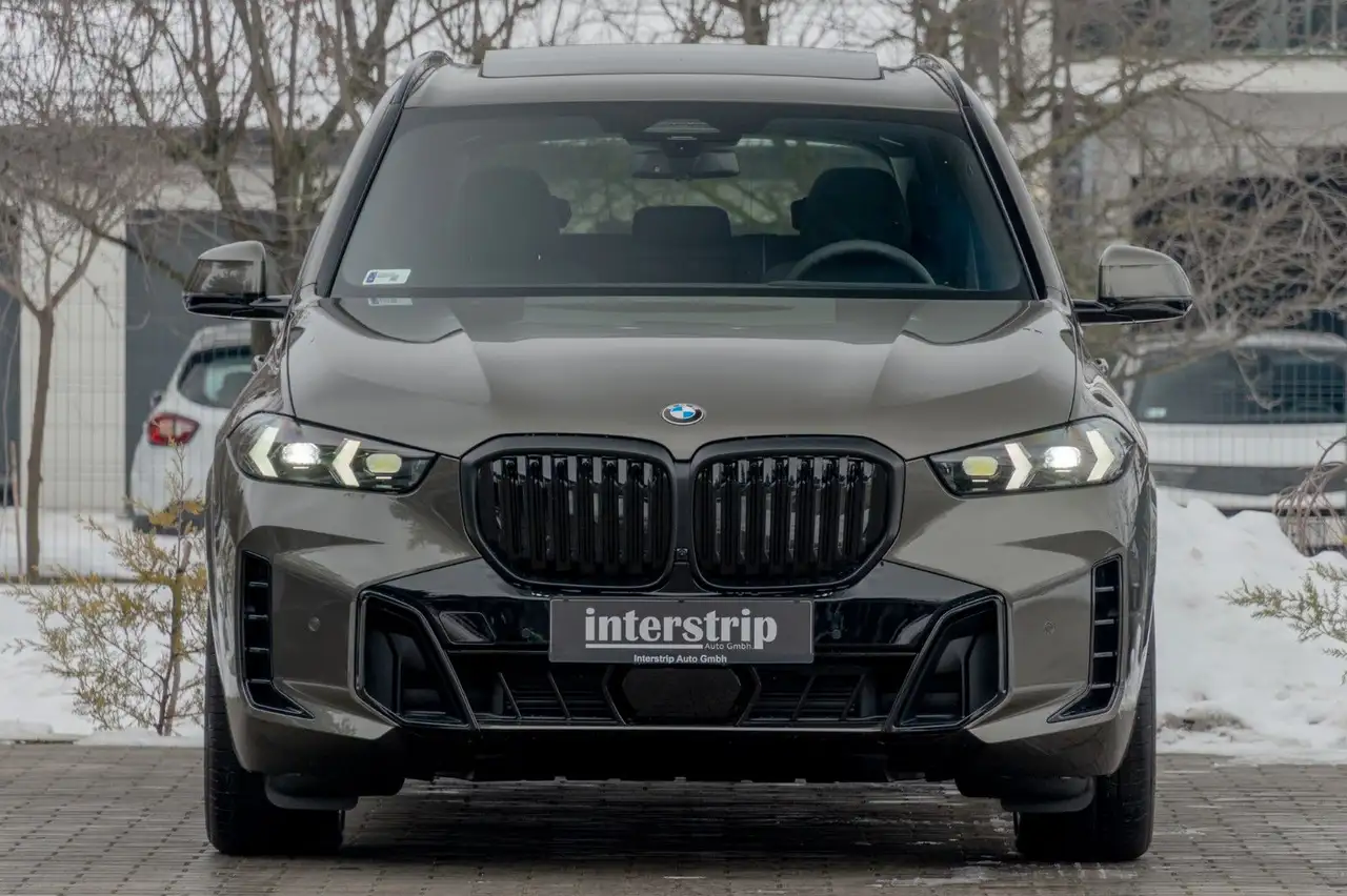 BMW X5 40d M 2026.LUFTF.PANO.DR.ASS.HUD.360.22".AHK 2