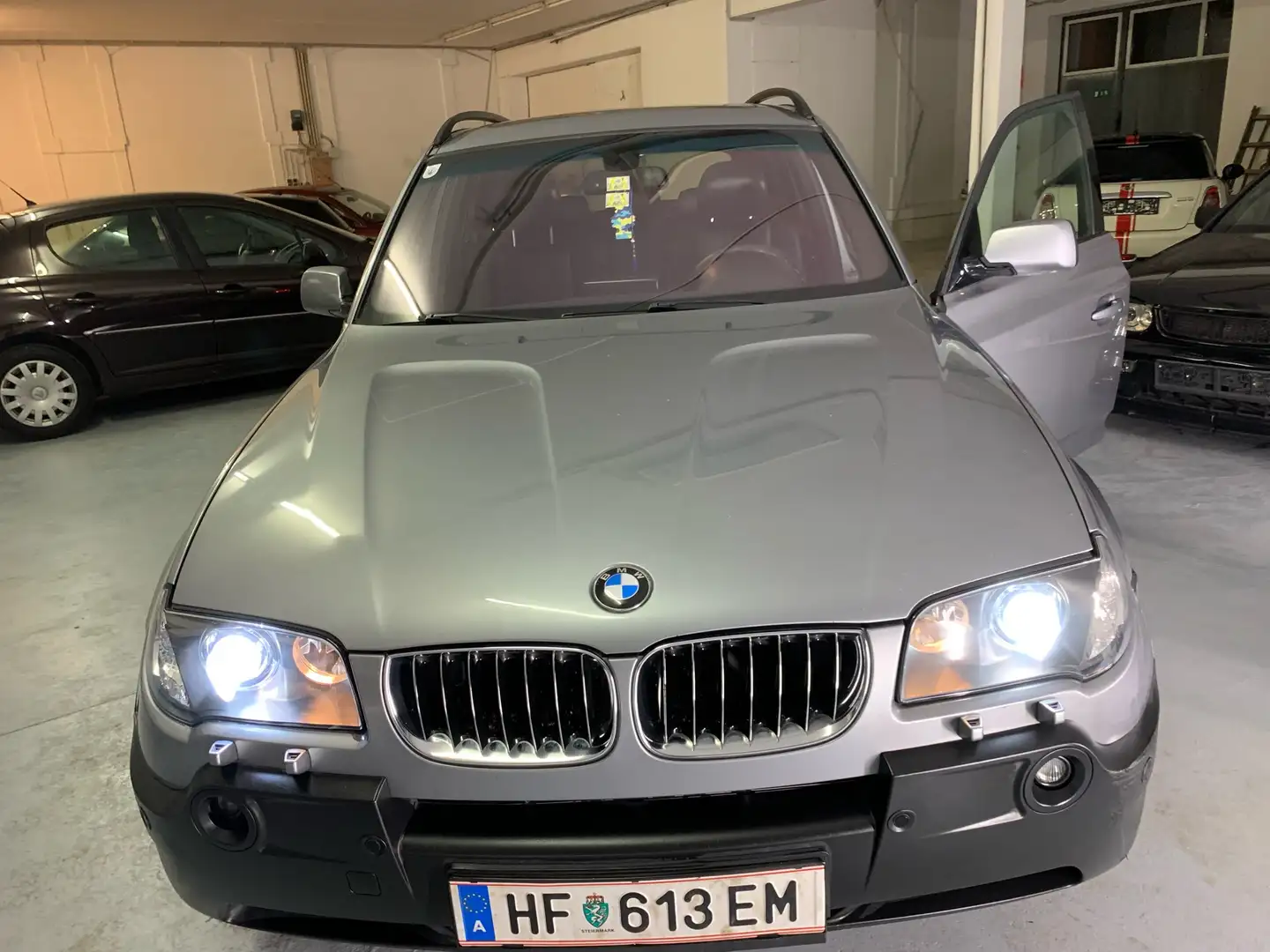 BMW X3 3,0d Österreich-Paket Aut. Zilver - 1
