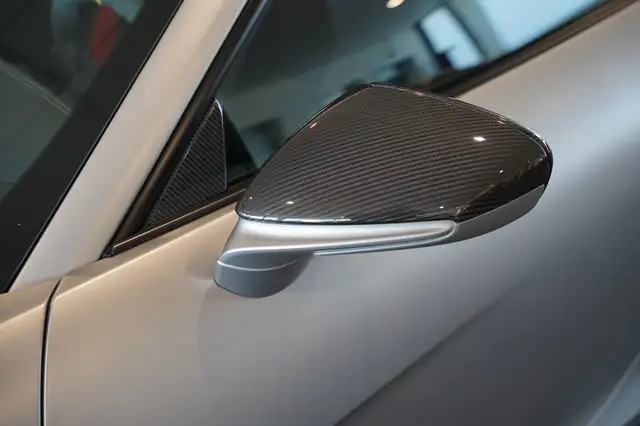 Porsche 911 view 13