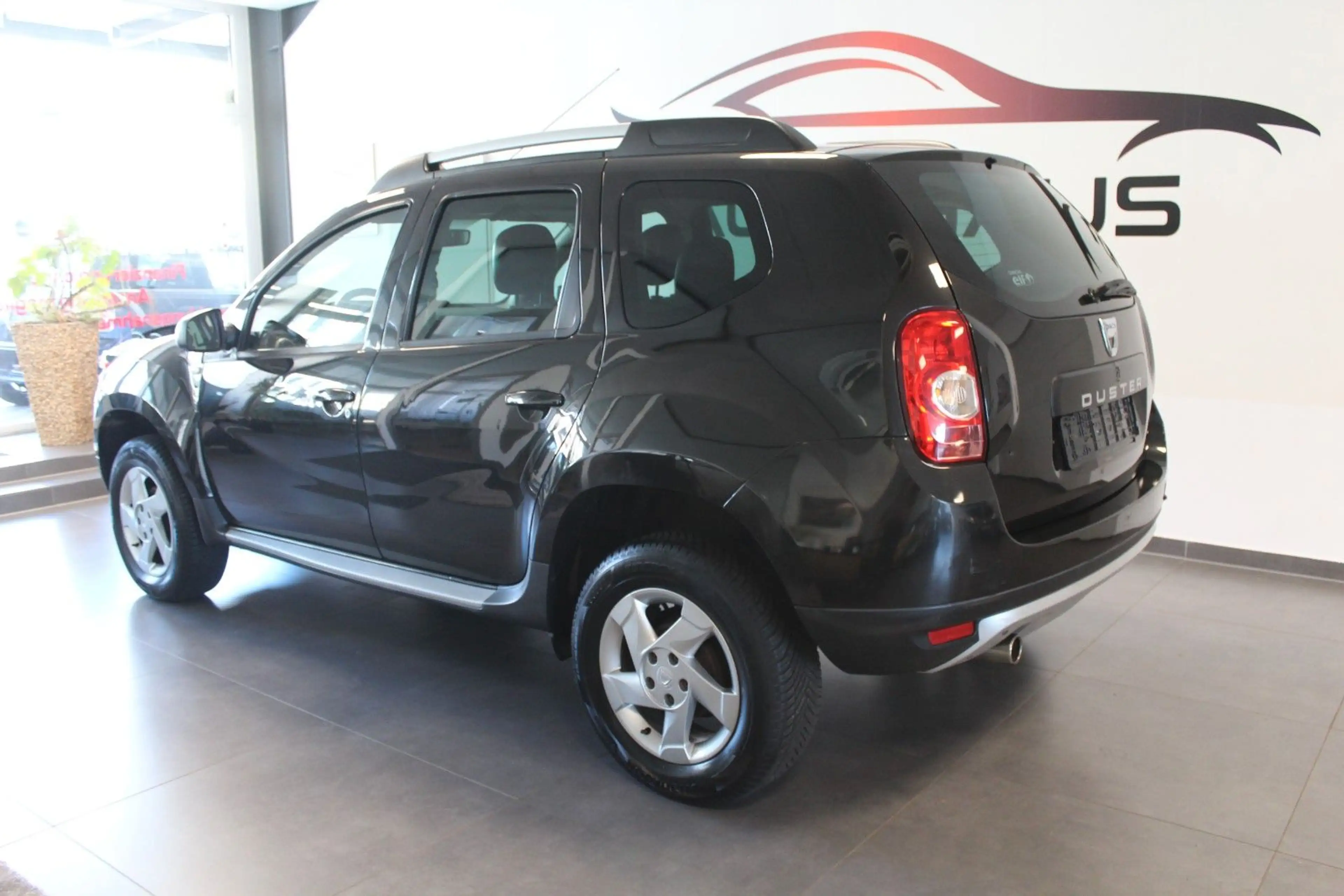 Dacia Duster I Prestige 4x2 Gasanlage von Werk — photo 4