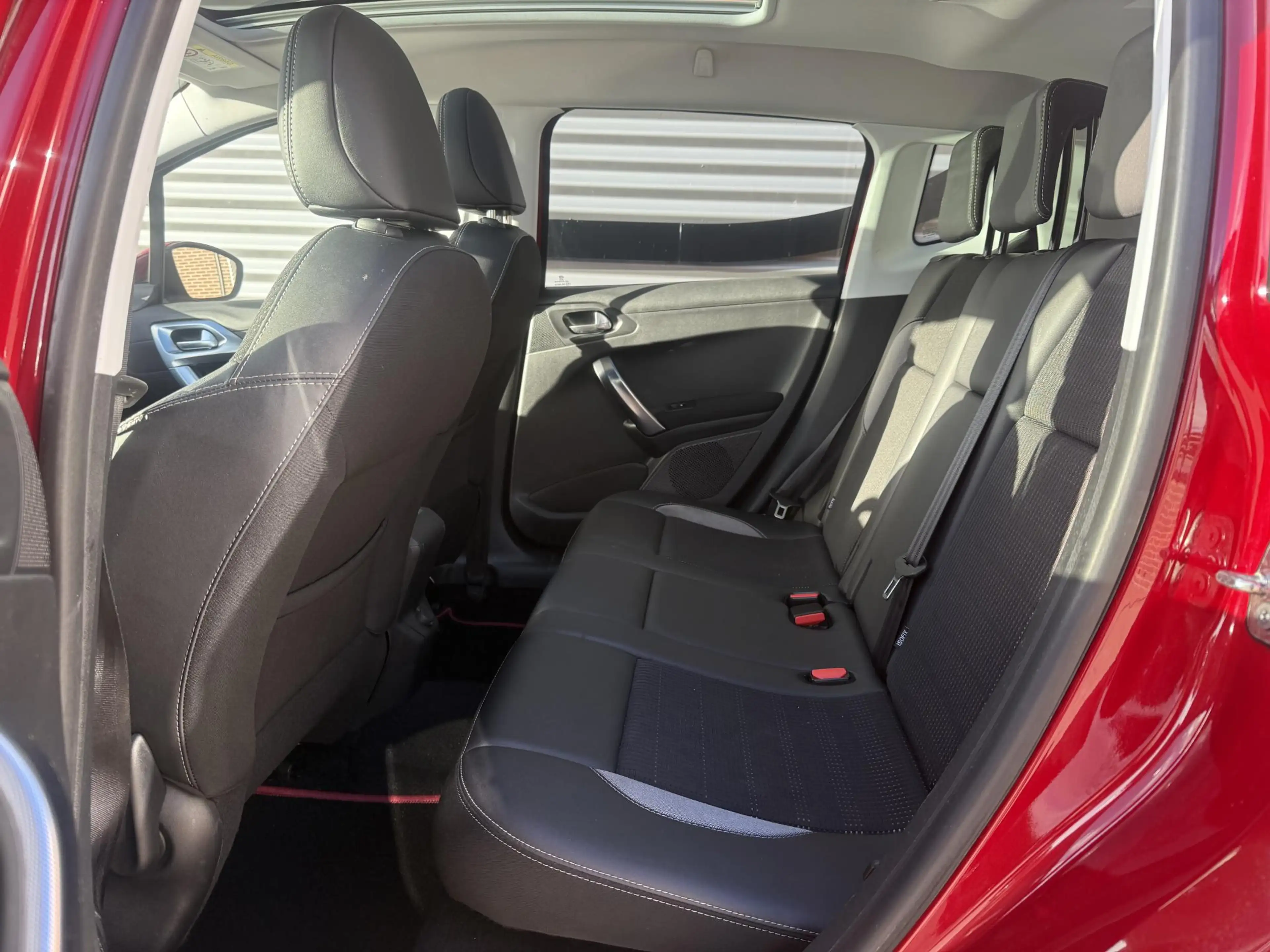 Peugeot 2008 1.2 PureTech Allure 2e Eigenaar|Navi|Pano|Carplay| — photo 10