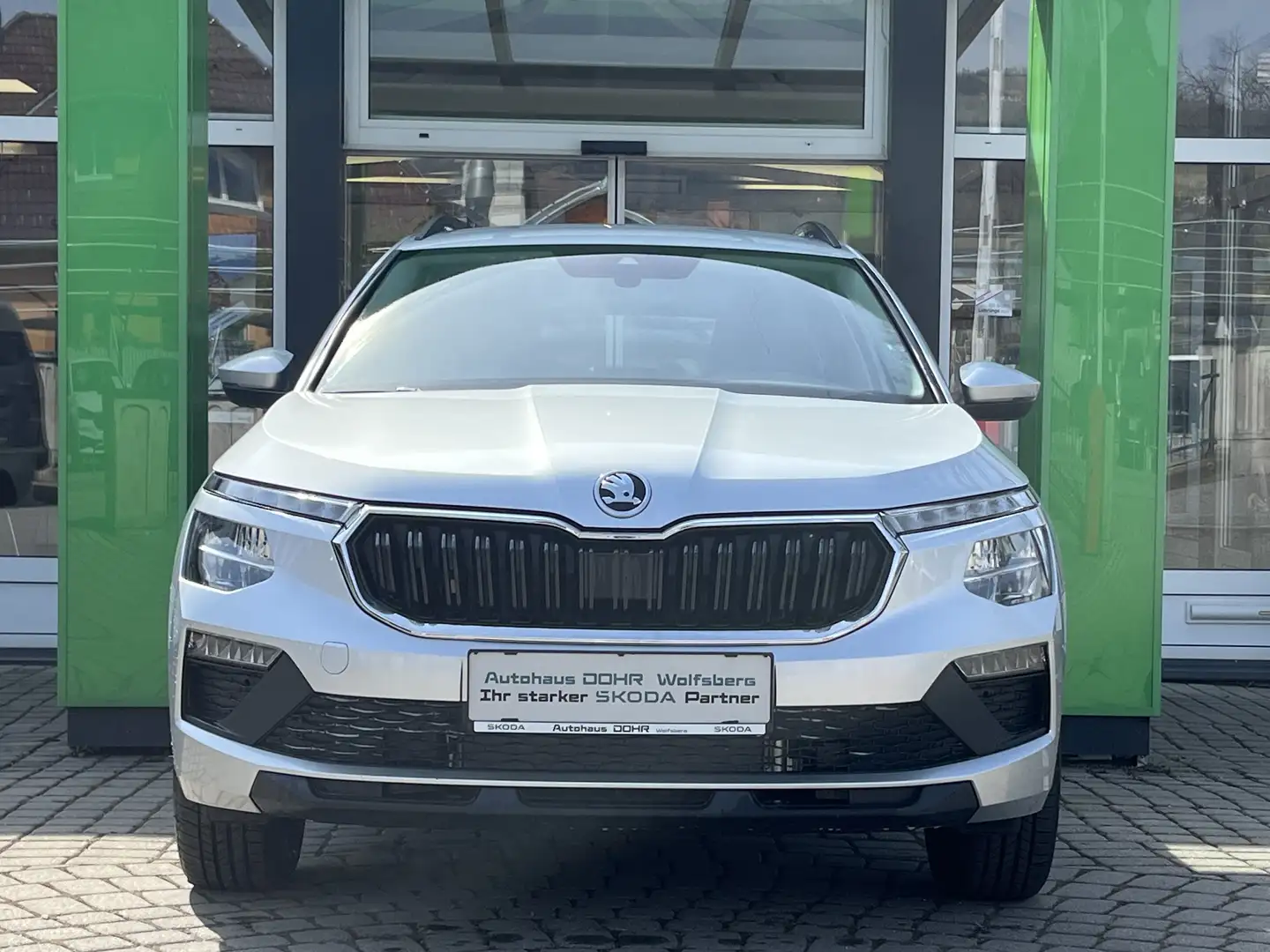 Skoda Kamiq Essence Grau - 2