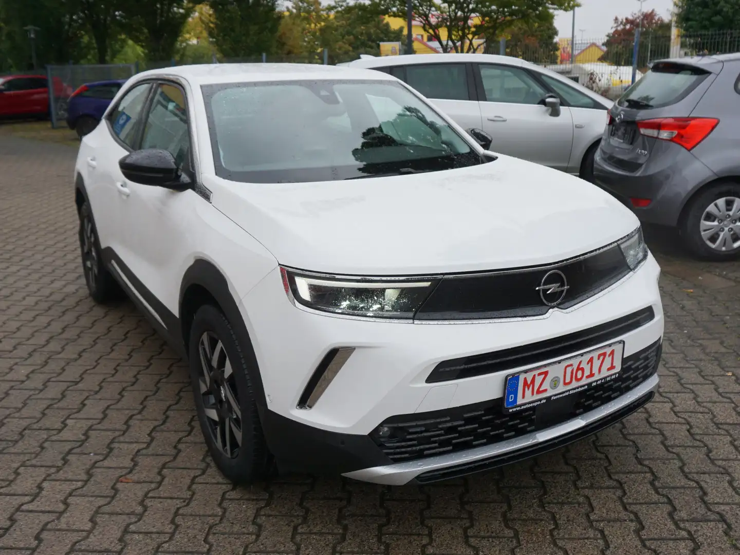 Opel Mokka Business Elegance Weiß - 1