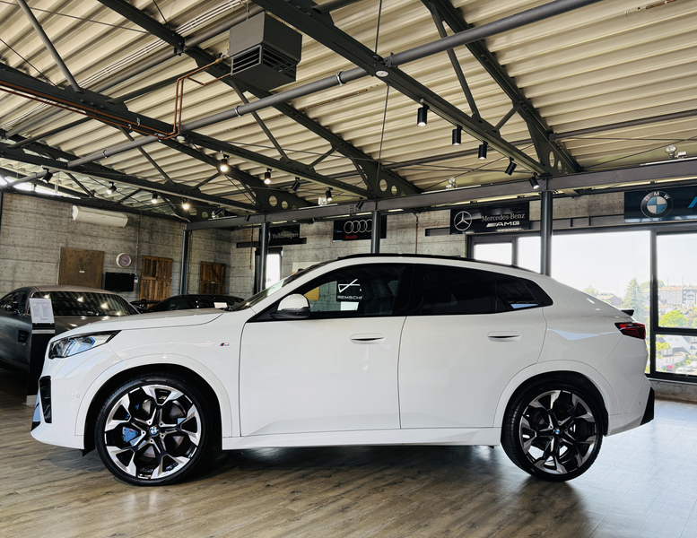 BMW X2 20 d xDrive M Sport*PANO*AHK*LED*360°KAM — photo 3