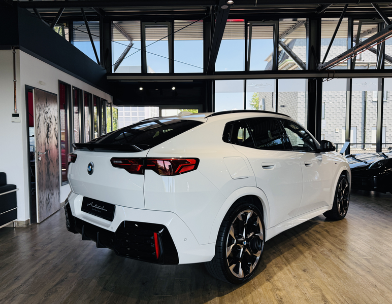 BMW X2 20 d xDrive M Sport*PANO*AHK*LED*360°KAM — photo 6