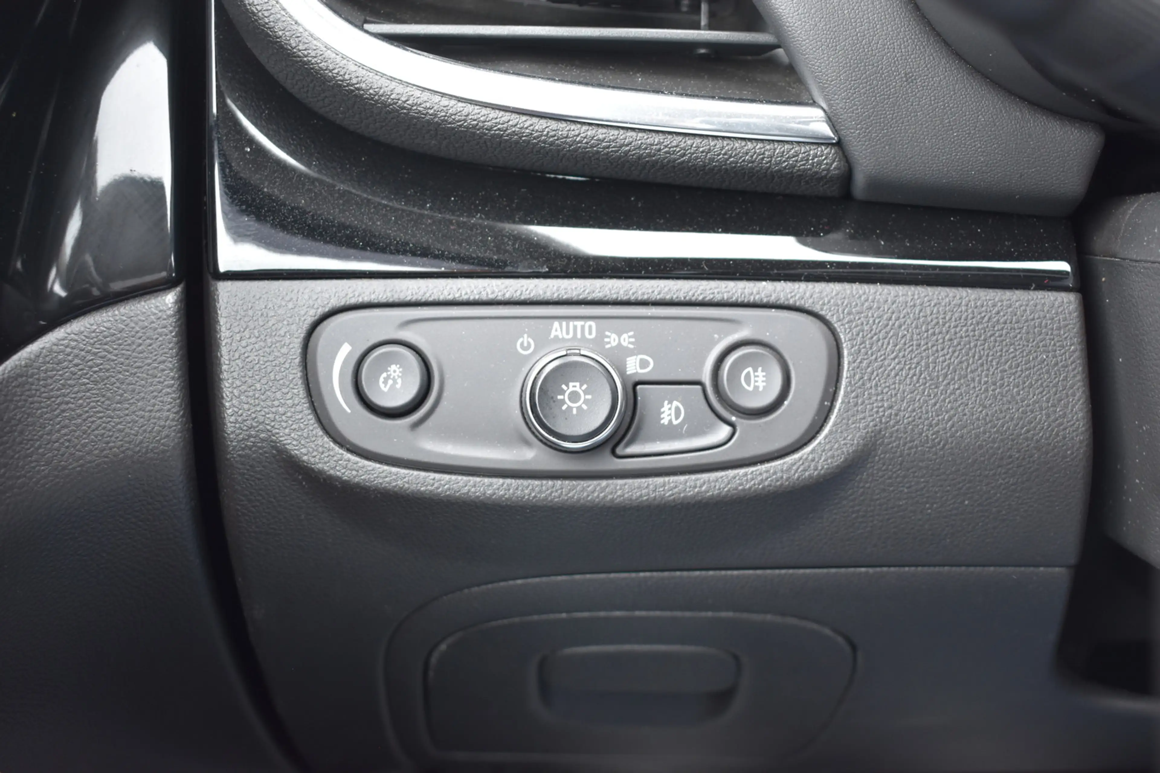 Opel Mokka X Ultimate Start/Stop AUTOMATIK|ALLRAD|BOSE-SOUNDSYS — photo 11