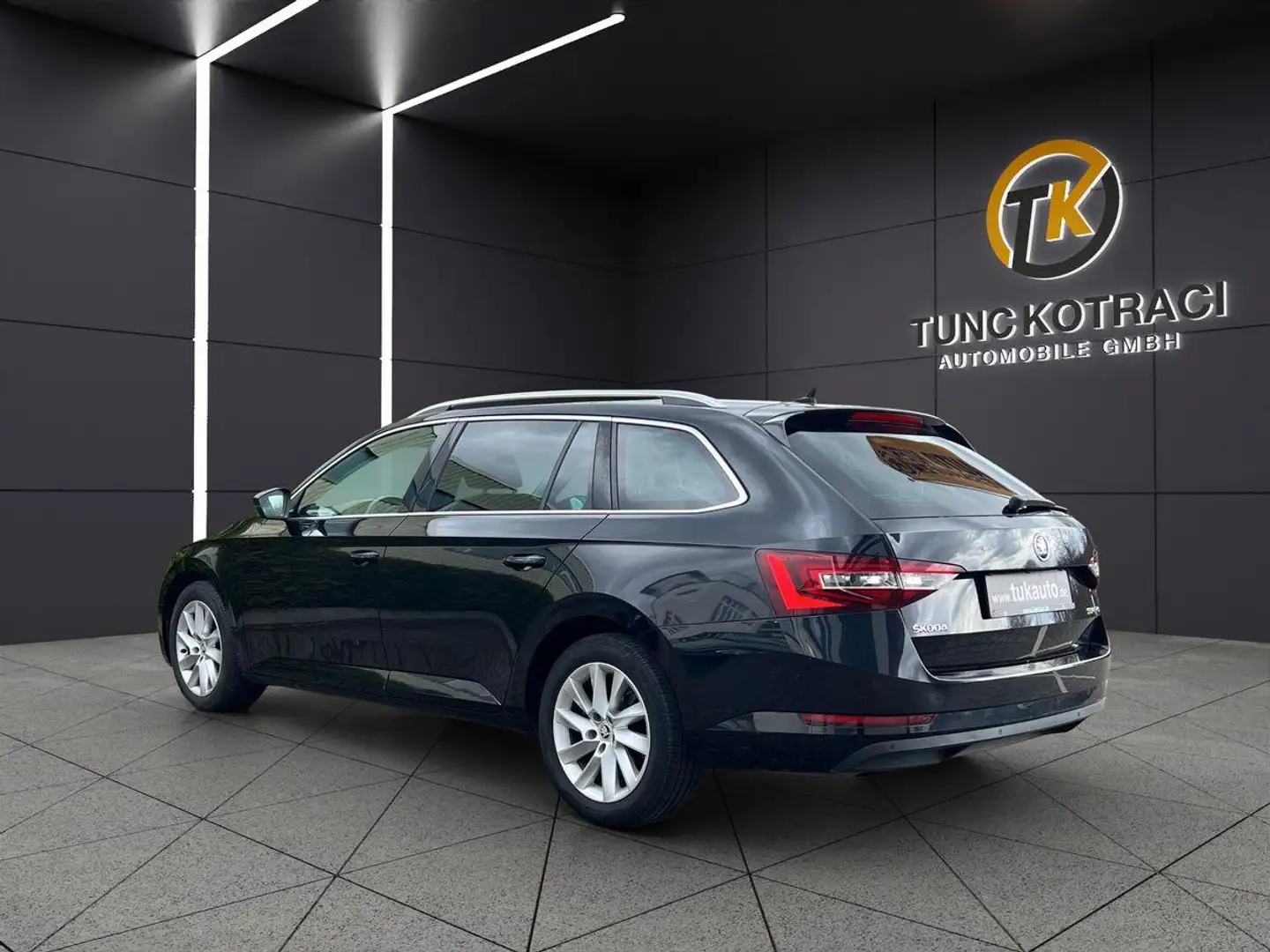 Skoda Superb Style 2.0 TDI DSG|ACC|AHK|MEMORY|KEYGO|++ Schwarz - 2