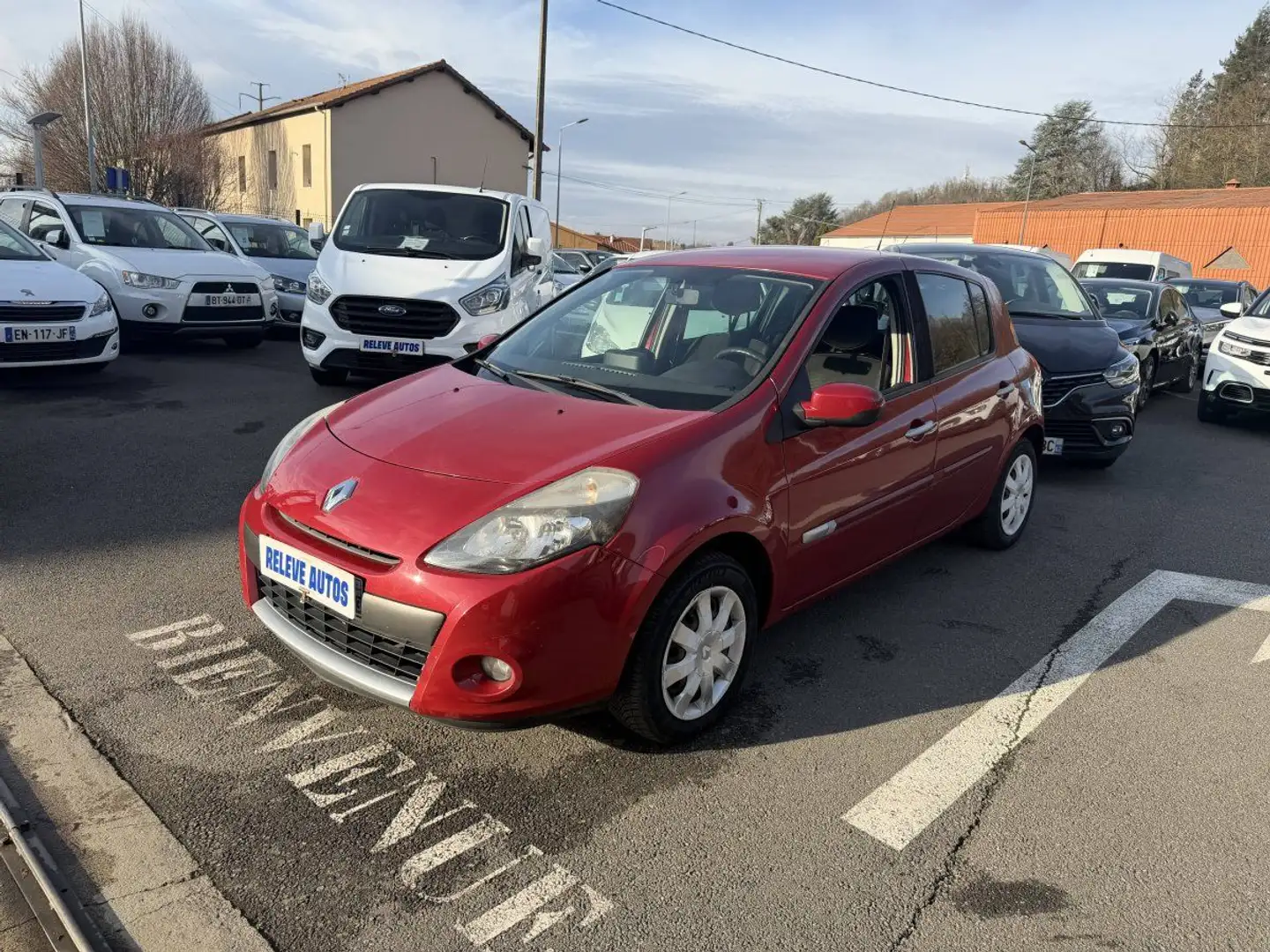 Renault Clio III (B/C85) 1.5 dCi 90ch Dynamique TomTom 5p Rouge - 2
