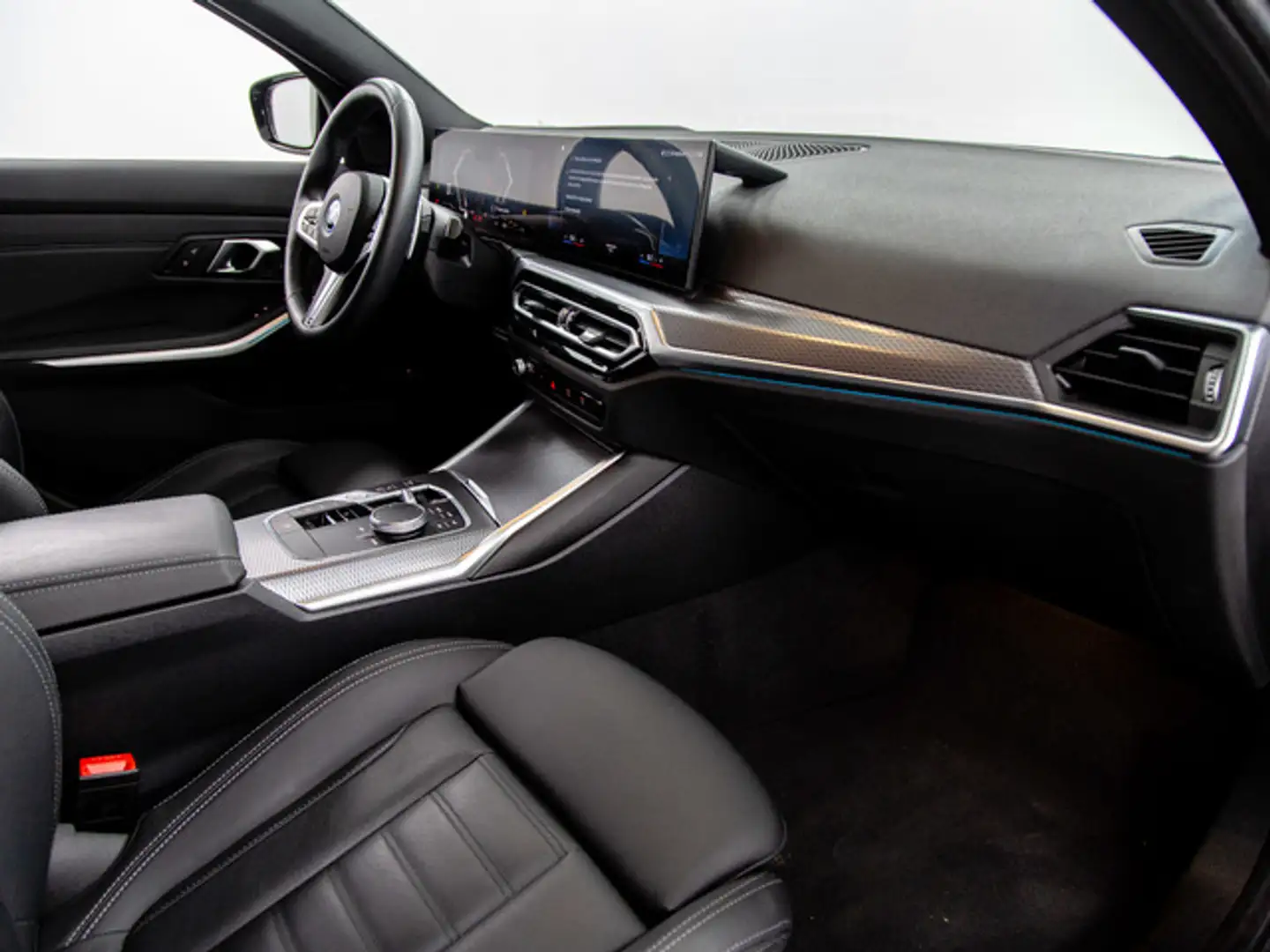 BMW 330 330e xDrive Touring Gris - 2