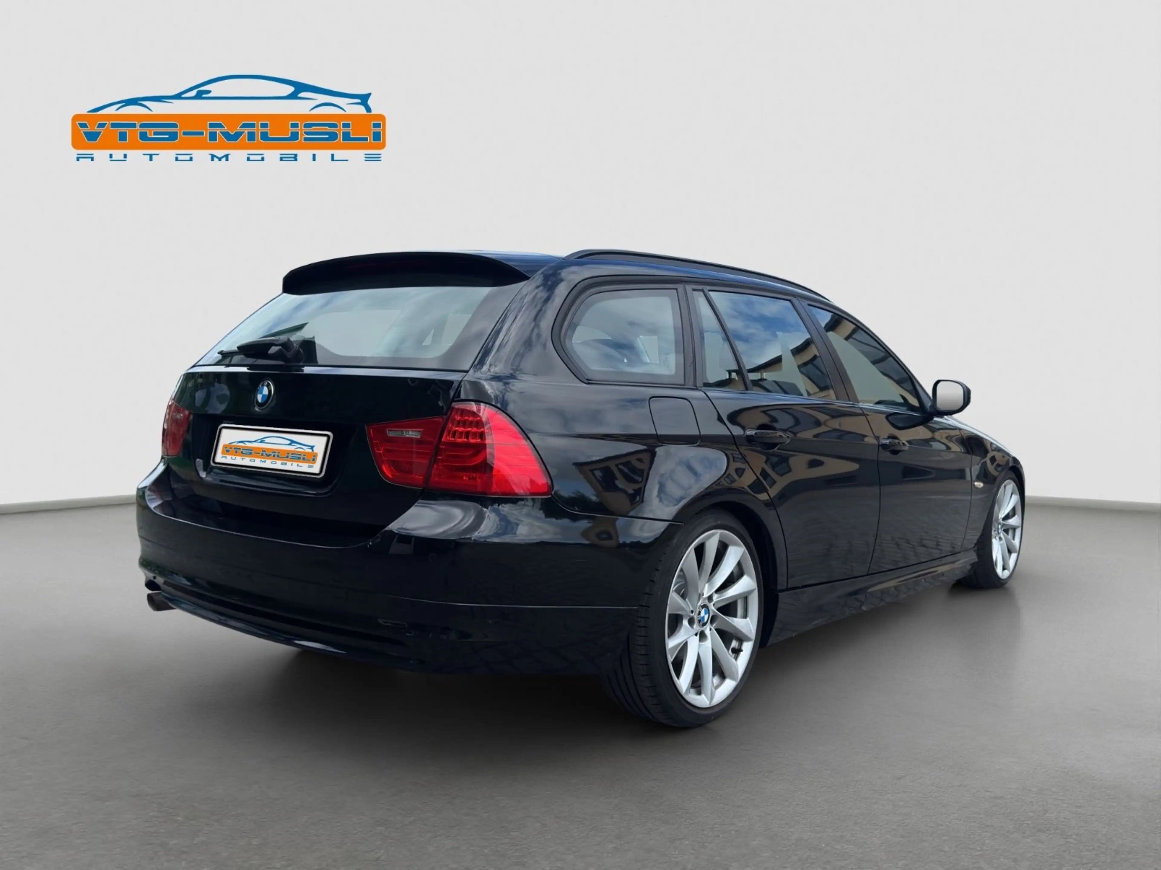 BMW 316 d Touring * HU 04.2028 * Edition Sport * — photo 5