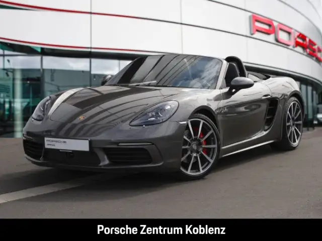 Porsche Boxster 718 S