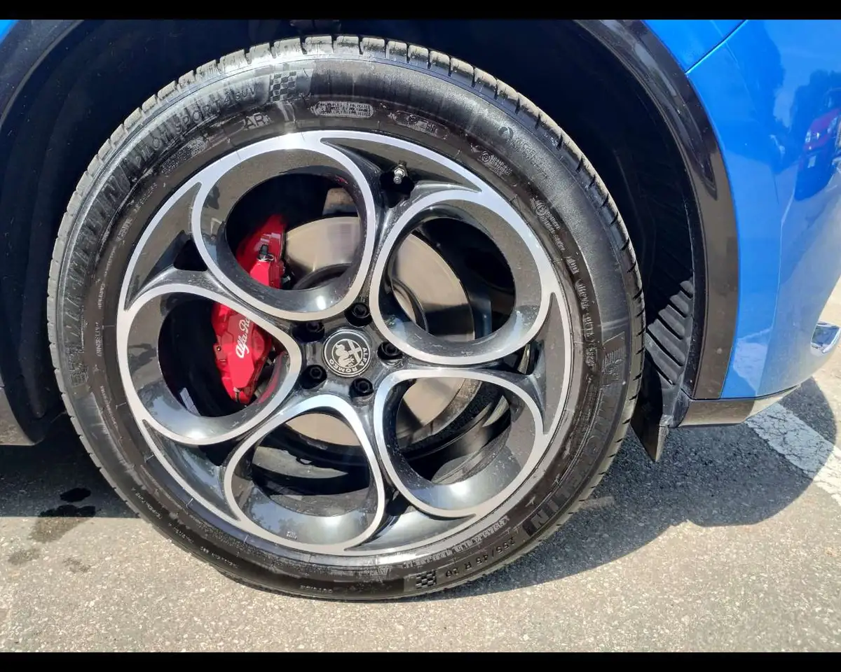 Alfa Romeo Stelvio 2024