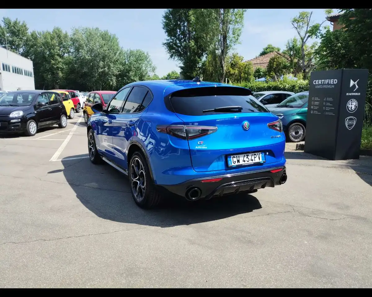 Alfa Romeo Stelvio 2024