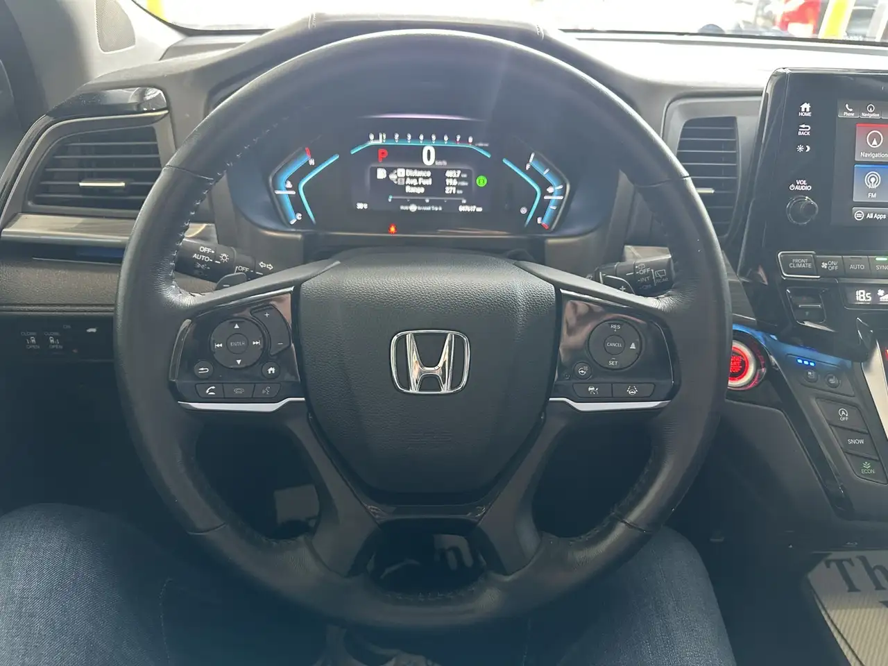 Honda Odyssey снимка Honda Odyssey