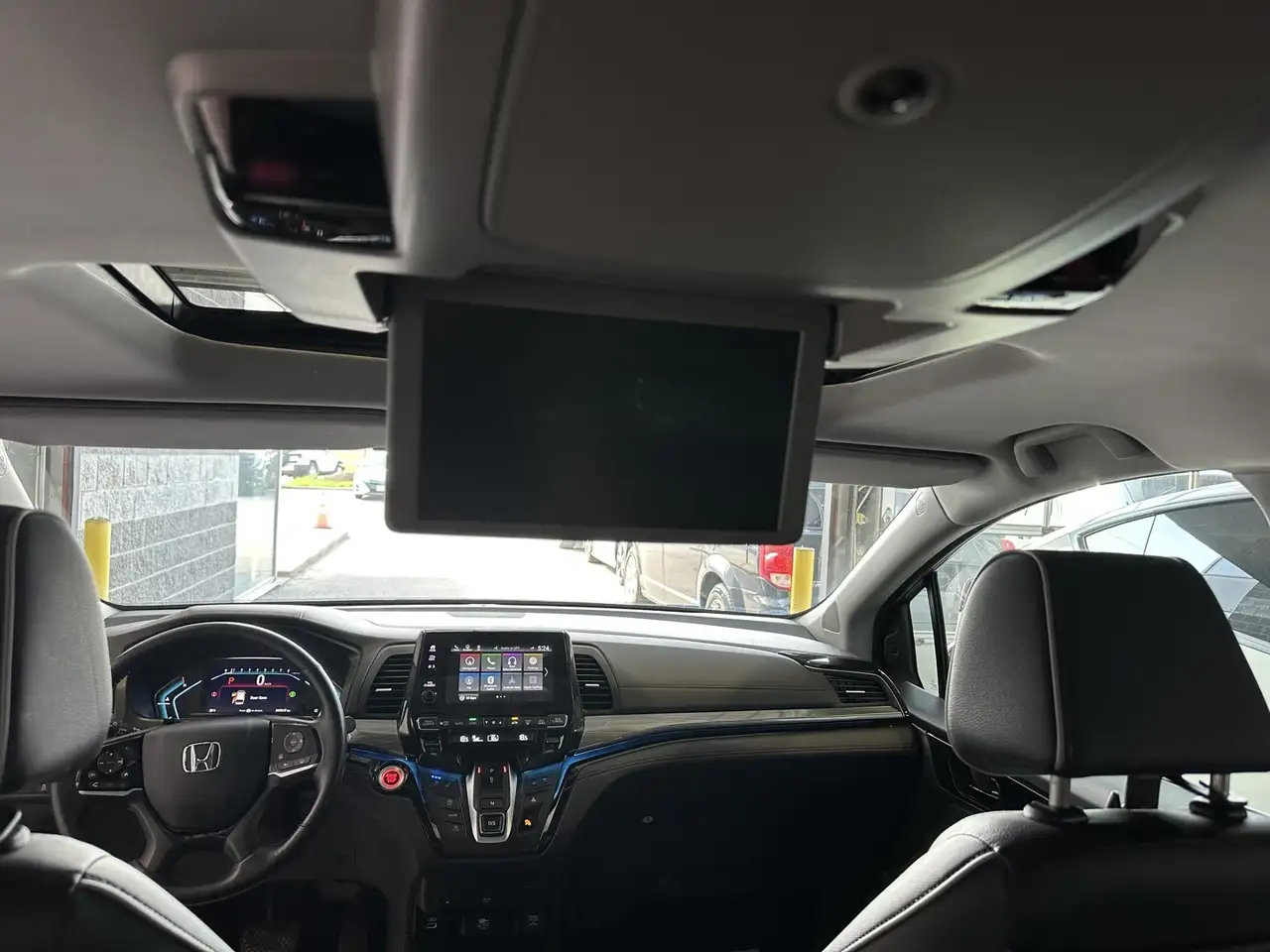 Honda Odyssey снимка Honda Odyssey