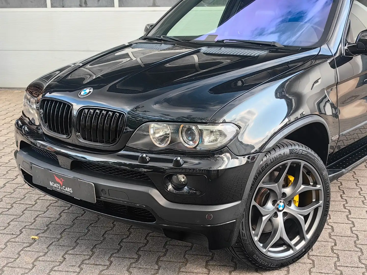 BMW X5 4.8is Edition Exclusive DSP|NAVI|STHZ|PANO|TV Schwarz - 2