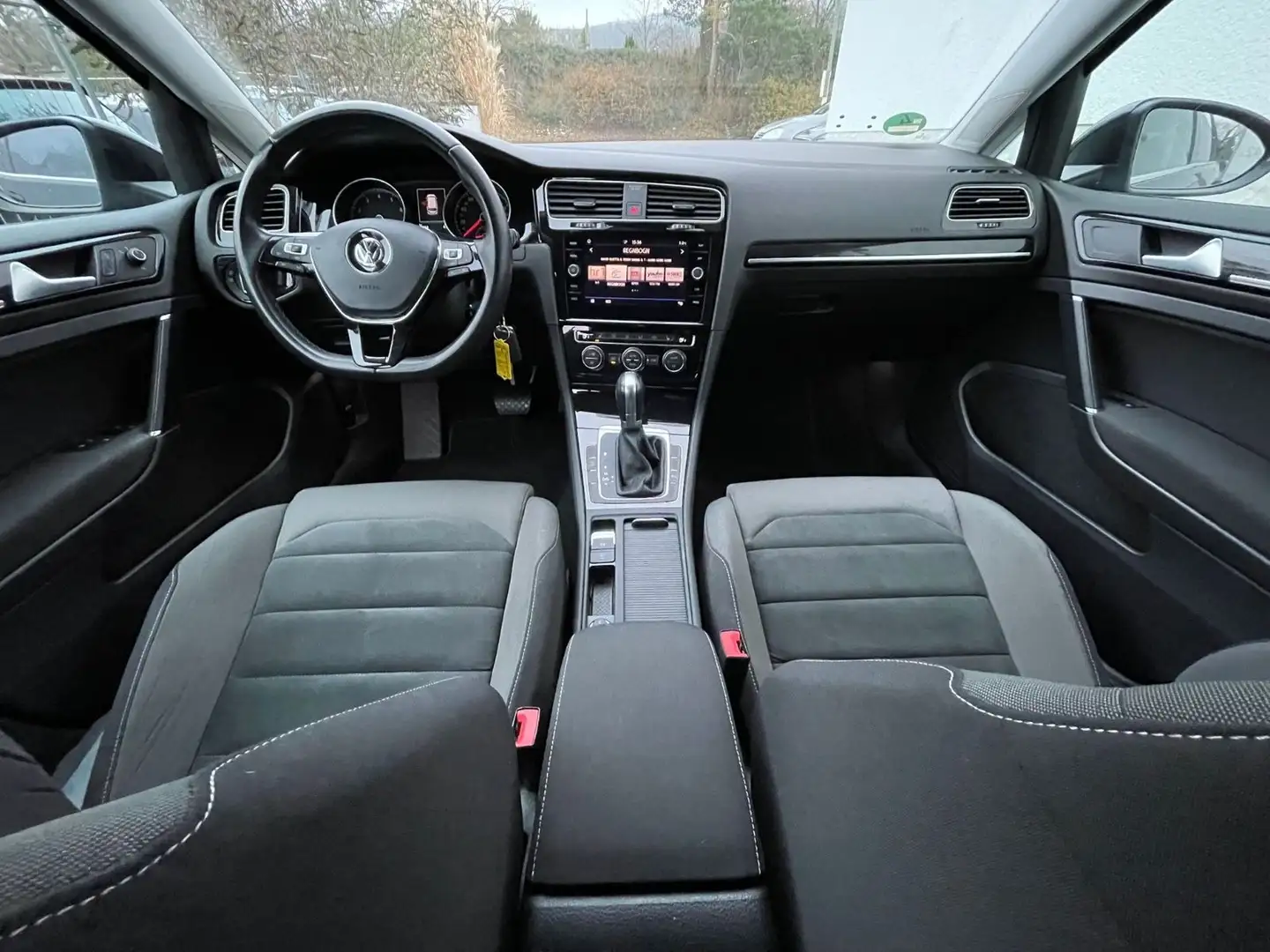 Volkswagen Golf VII Variant Highline  1.5 TSI DSG  Navi LED Noir - 2