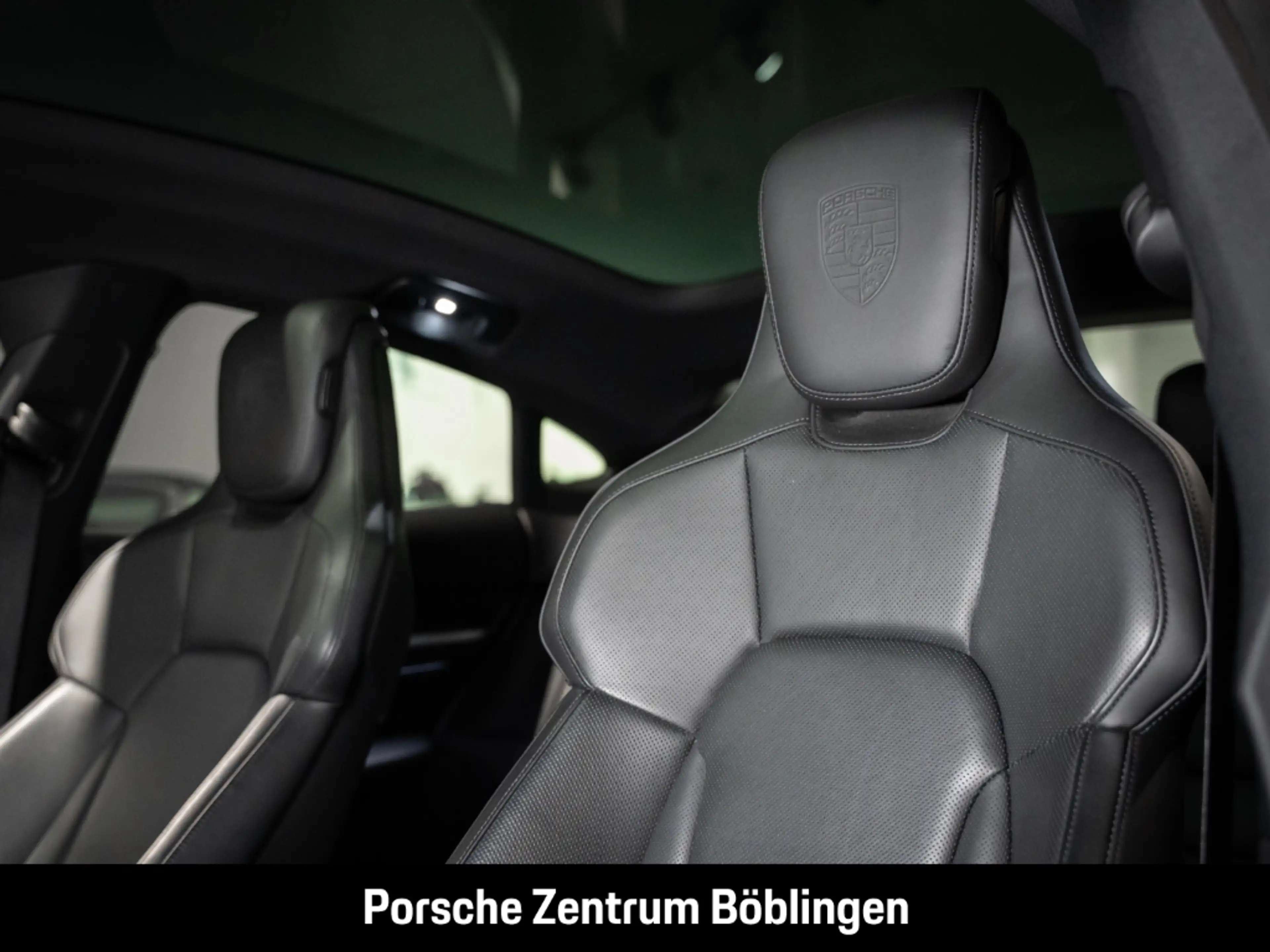 Porsche Taycan 4S — photo 6